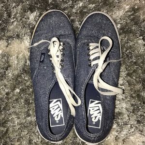 Vans tennis shoes